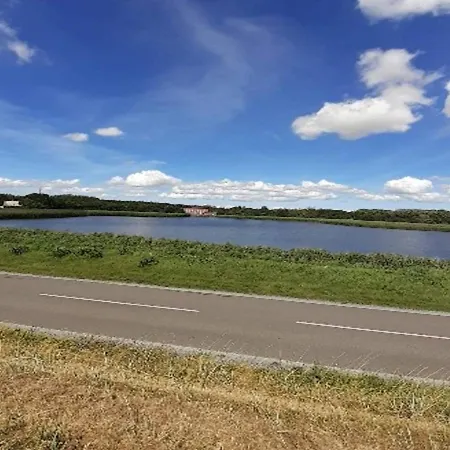 8 Person In Dannemare-by Traum